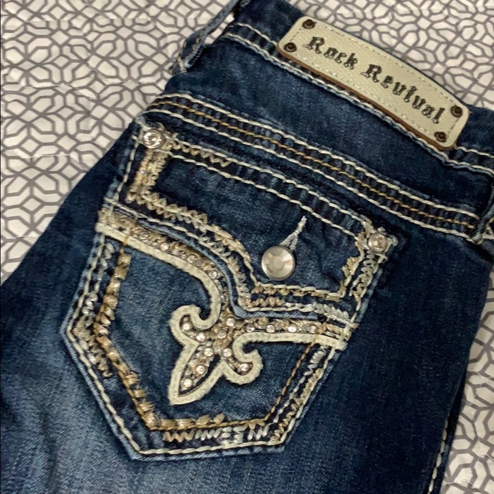 Size 27, easy skinny, Rock Revival Betty Jeans